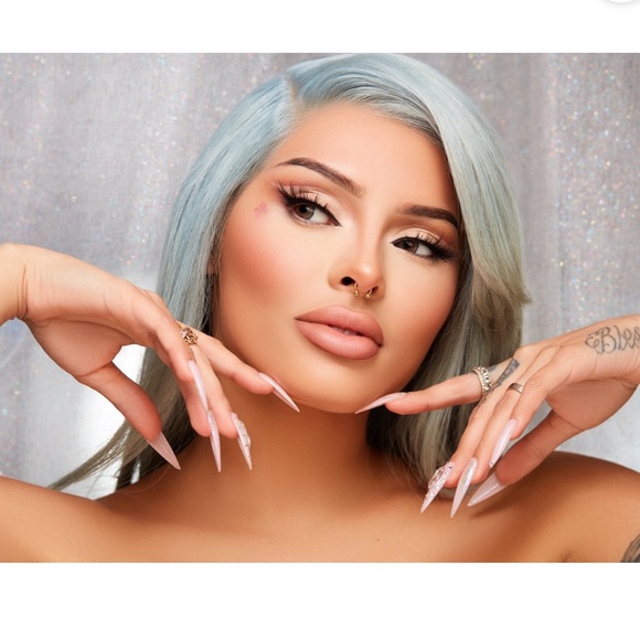 3 New Bedoya Beauty Prism highlighter: 2 Honey & 1 By Malibu - Picture 12 of 16